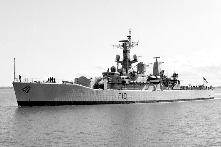 HMS Aurora F10 | Photo Print | Framed Print | Poster | Leander Class | Frigate | Royal Navy Hampshire Prints