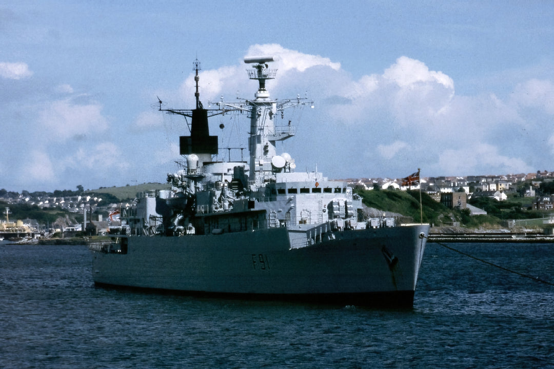 HMS Brazen F91 Royal Navy Type 22 frigate Photo Print or Framed Print - Hampshire Prints