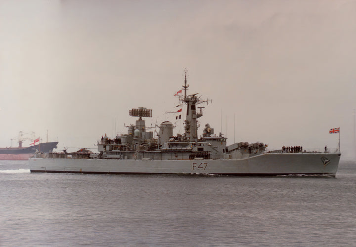 HMS Danae F47 | Photo Print | Framed Print | Poster | Leander Class | Frigate | Royal Navy Hampshire Prints