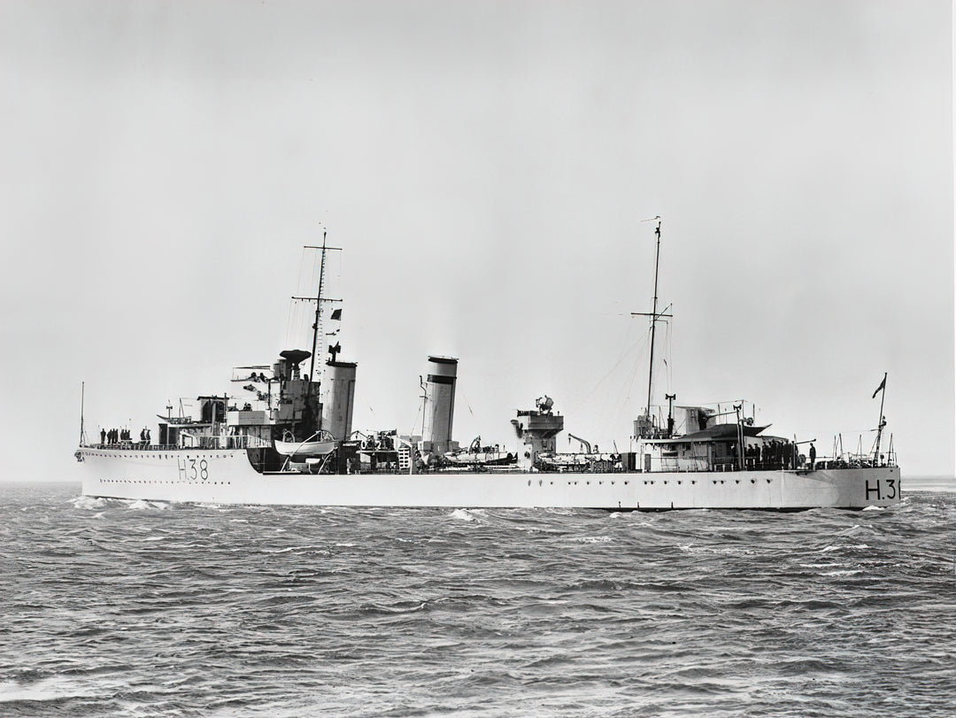 HMS Delight (H38) Royal Navy D Class Destroyer Port Beam View Photo Print Wall Art Decor Posters, Prints, & Visual Artwork Hampshire Prints 6 x 4 No Frame No