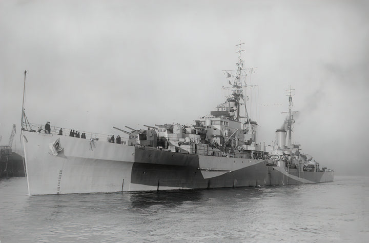 HMS Diadem 84 | Photo Print | Framed Print | Dido Class | Cruiser | Royal Navy Hampshire Prints