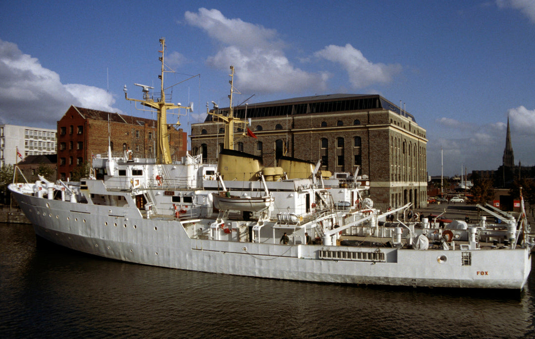 HMS Fox A320 | Photo Print | Framed Print | Bulldog Class | Patrol Ship | Royal Navy Hampshire Prints