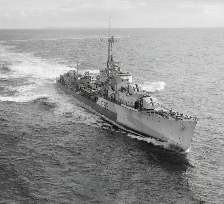 HMS Cambrian R85 | Photo Print | Framed Print | Poster | C Class | Destroyer | Royal Navy Hampshire Prints