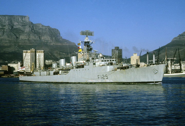 HMS Mohawk F125 Royal Navy Tribal Class Frigate Photo Print or Framed Photo Print - Hampshire Prints