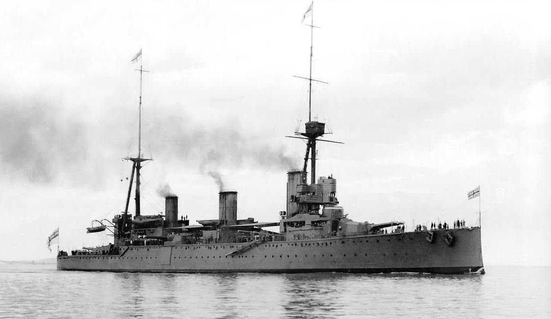 HMS New Zealand (1911) | Photo Print | Framed Print | Indefatigable Class | Cruiser | Royal Navy Hampshire Prints