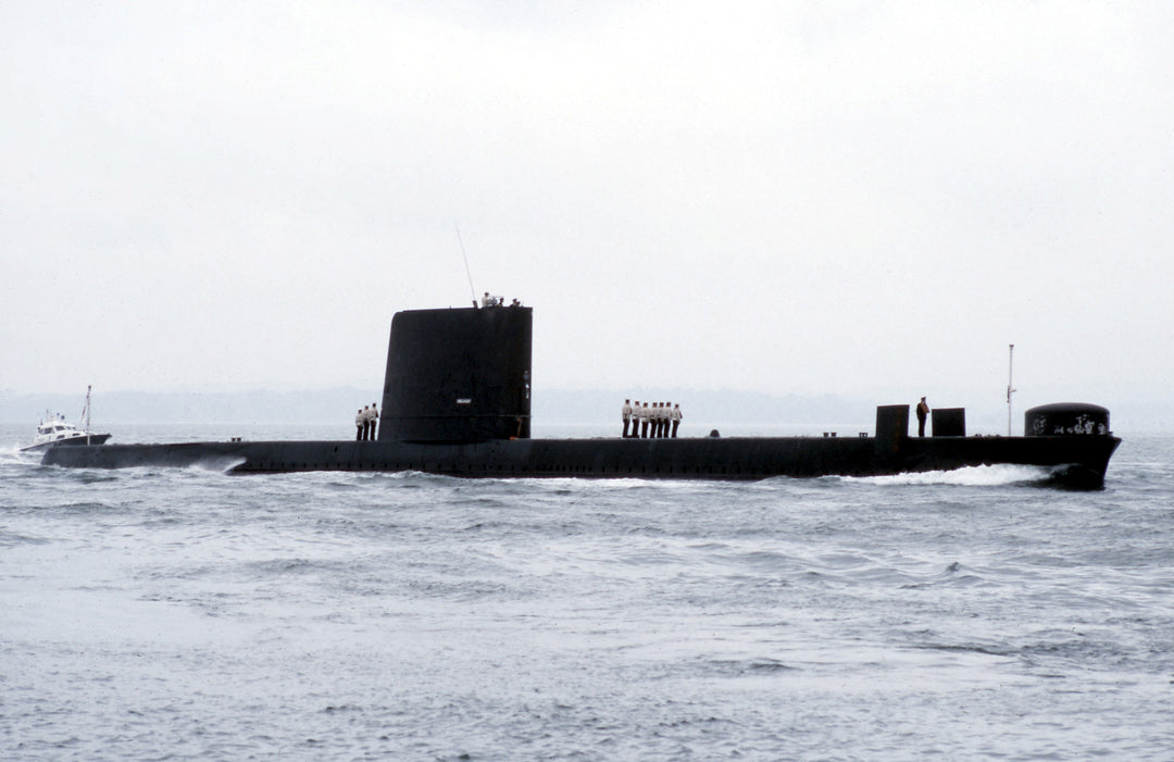 HMS Onslaught S14 Submarine | Photo Print | Framed Print | Oberon Class | Royal Navy Hampshire Prints