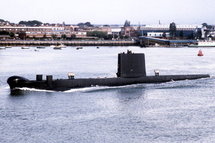 HMS Opportune S20 Royal Navy Oberon class Submarine Photo Print or Framed Print - Hampshire Prints