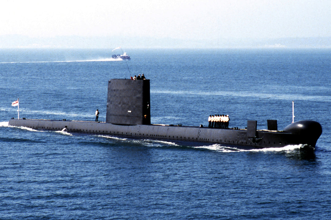 HMS Opossum S19 Royal Navy Oberon class Submarine Photo Print or Framed Print - Hampshire Prints