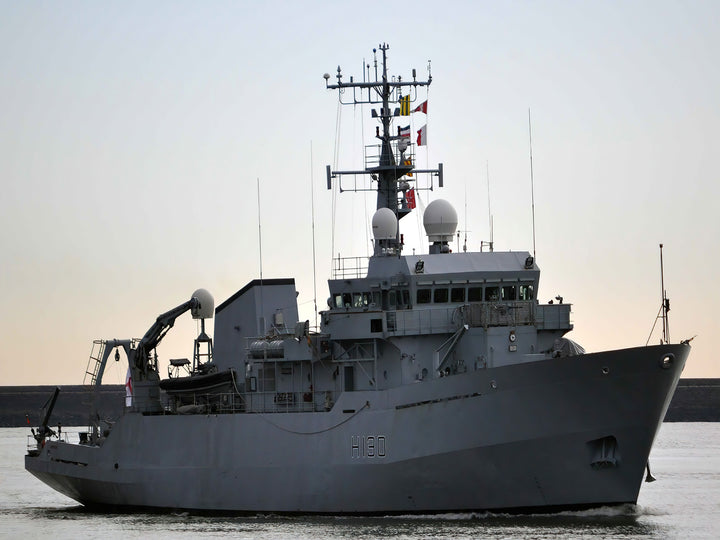 HMS Roebuck H130 | Photo Print | Framed Print | Coastal Survey Vessel | Royal Navy Hampshire Prints