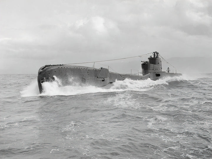 HMS Taku (N38) Photo Print - Port Side View - Royal Navy T Class Submarine Posters, Prints, & Visual Artwork Hampshire Prints 6 x 4 No Frame No