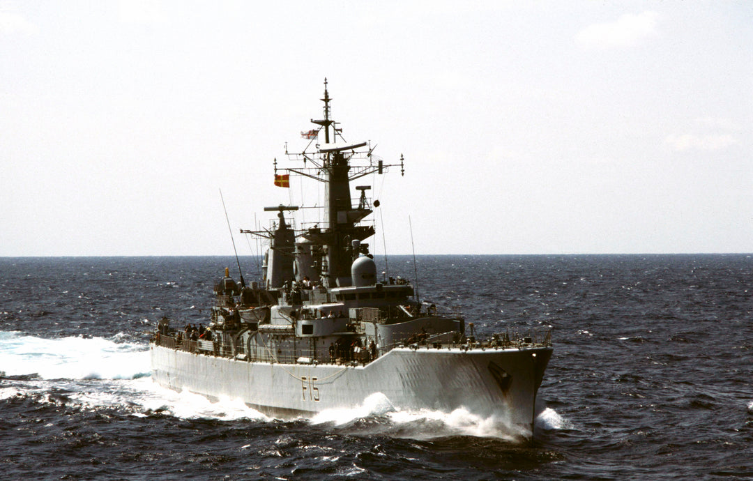 HMS Euryalus F15 | Photo Print | Framed Print | Leander Class | Frigate | Royal Navy Hampshire Prints