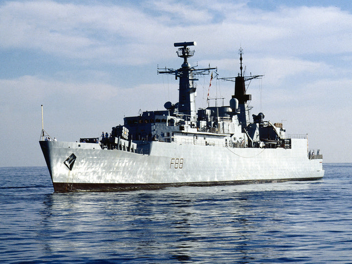 HMS Broadsword F88 | Photo Print | Framed Print | Poster | Type 22 | Frigate | Royal Navy Hampshire Prints