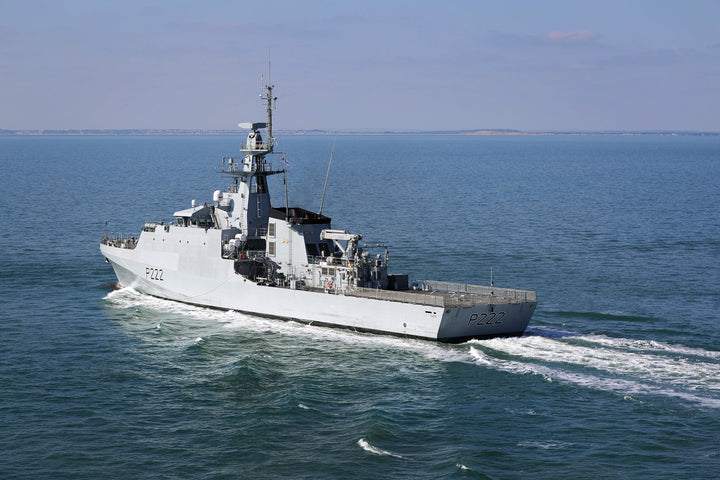 HMS Forth P222 | Photo Print | Framed Print | Poster | River Class | Patrol Ship | Royal Navy Hampshire Prints