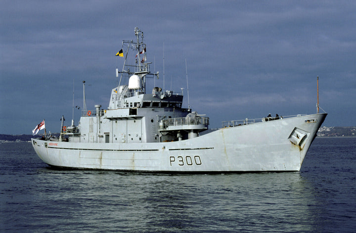 HMS Lindisfarne P300 Royal Navy Island class Patrol Vessel Photo Print or Framed Photo Print Hampshire Prints