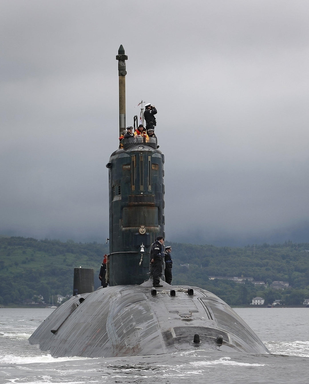HMS Torbay (S90) Photo Print - Starboard Bow View - Royal Navy Trafalgar Class Submarine Posters, Prints, & Visual Artwork Hampshire Prints 6 x 4 No Frame No