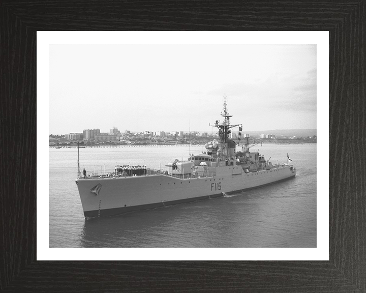 HMS Berwick F115 | Photo Print | Framed Print | Rothesay Class | Frigate | Royal Navy Hampshire Prints