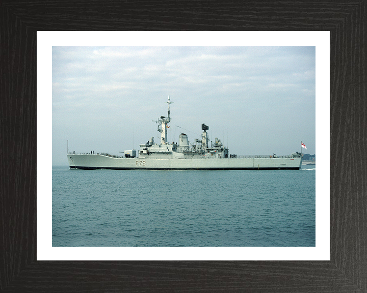 HMS Ariadne F72 | Photo Print | Framed Print | Leander Class | Frigate | Royal Navy Hampshire Prints