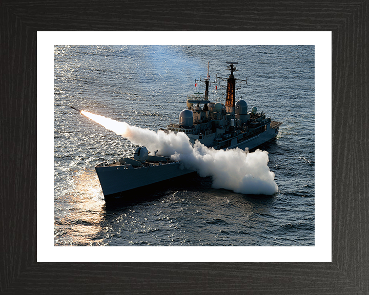 HMS Edinburgh D97 | Photo Print | Framed Print | Poster | Type 42 | Destroyer | Royal Navy Hampshire Prints