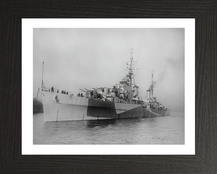 HMS Diadem 84 | Photo Print | Framed Print | Dido Class | Cruiser | Royal Navy Hampshire Prints