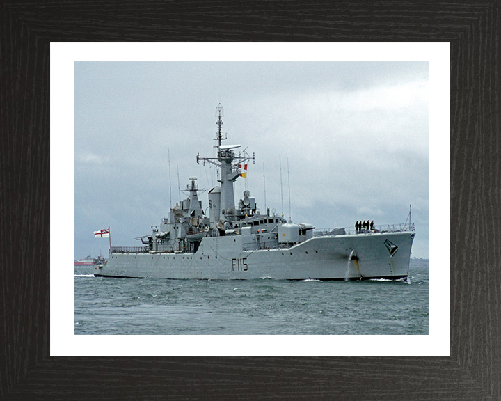 HMS Berwick F115 | Photo Print | Framed Print | Rothesay Class | Frigate | Royal Navy Hampshire Prints