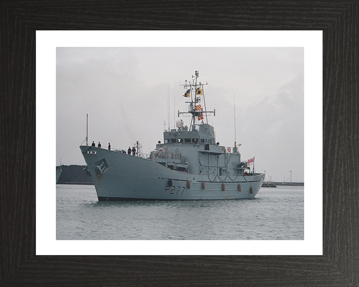HMS Anglesey P277 | Photo Print | Framed Print | Island Class | Patrol Vessel | Royal Navy Hampshire Prints