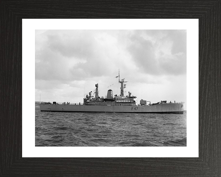 HMS Danae F47 | Photo Print | Framed Print | Poster | Leander Class | Frigate | Royal Navy Hampshire Prints