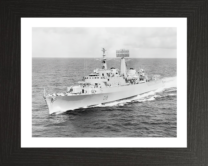 HMS Antrim D18 | Photo Print | Framed Print | County Class | Destroyer | Royal Navy Hampshire Prints