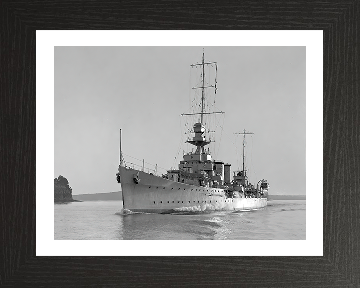 HMS Dunedin | Photo Print | Framed Print | Poster | Danae Class | Cruiser | Royal Navy Hampshire Prints