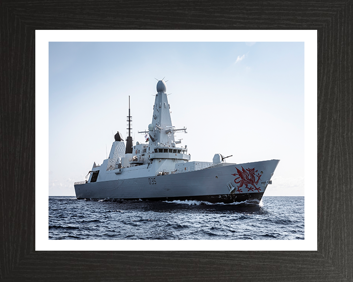 HMS Dragon (D35) Photo Print - Low Starboard View - Royal Navy Type 45 Destroyer Hampshire Prints 10 x 8 Black Frame Yes