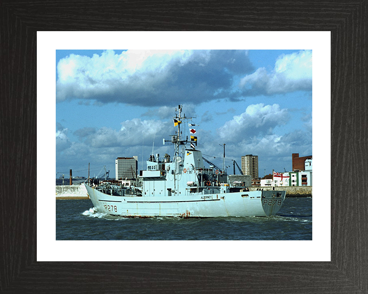 HMS Alderney P278 Royal Navy Island class Patrol Vessel Photo Print or Framed Photo Print - Hampshire Prints