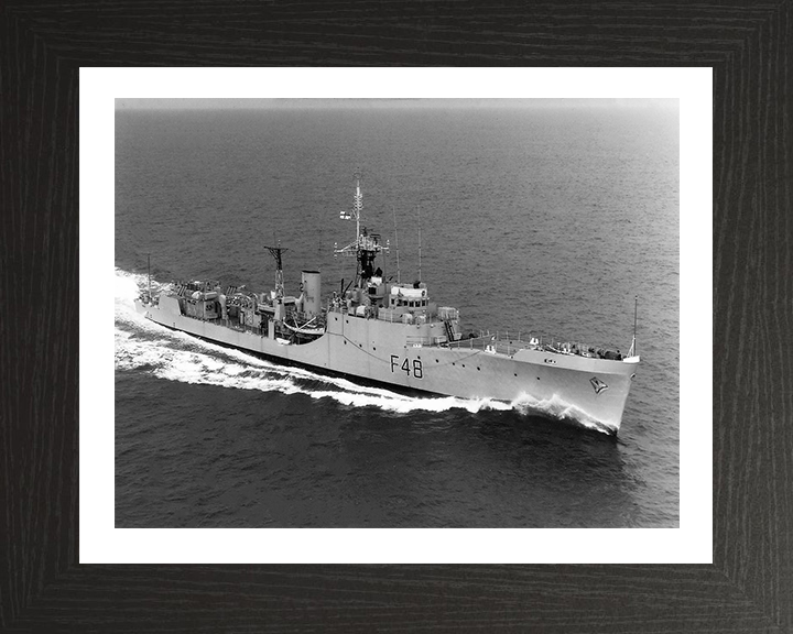 HMS Dundas F48 | Photo Print | Framed Print | Blackwood Class | Frigate | Royal Navy Hampshire Prints