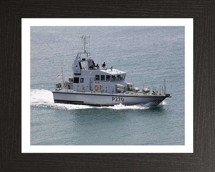 HMS Biter P270 Royal Navy Archer class P2000 patrol vessel Photo Print or Framed Print - Hampshire Prints