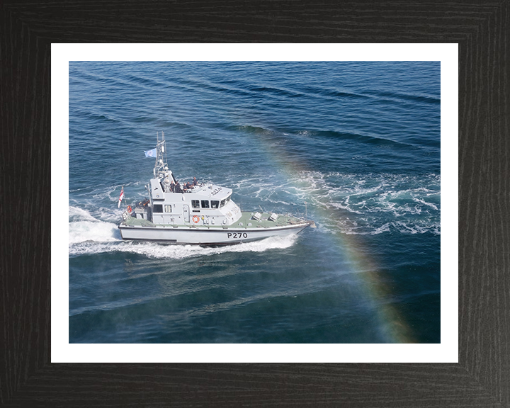 HMS Biter P270 Royal Navy Archer class P2000 patrol vessel Photo Print or Framed Print - Hampshire Prints