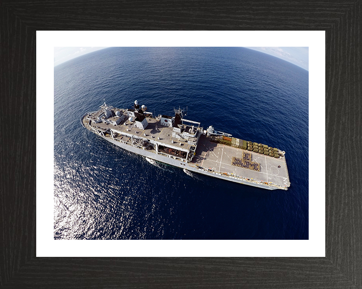 HMS Albion L14 | Photo Print | Framed Print | Albion Class | Amphibious ship | Royal Navy Hampshire Prints
