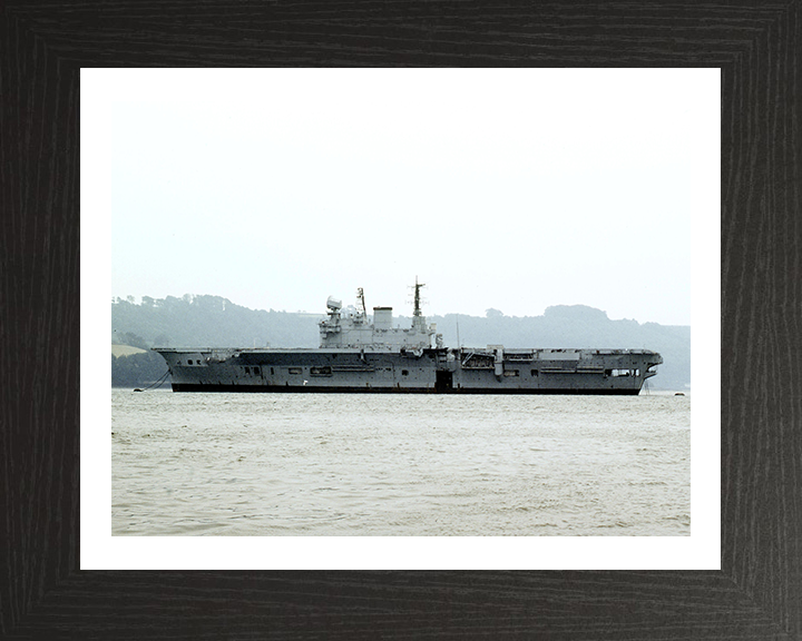 HMS Eagle R05 | Photo Print | Framed Print | Audacious Class | Aircraft Carrier | Royal Navy Hampshire Prints