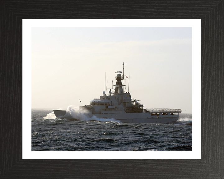 HMS Clyde P257 | Photo Print | Framed Print | River Class | Patrol Vessel | Royal Navy Hampshire Prints