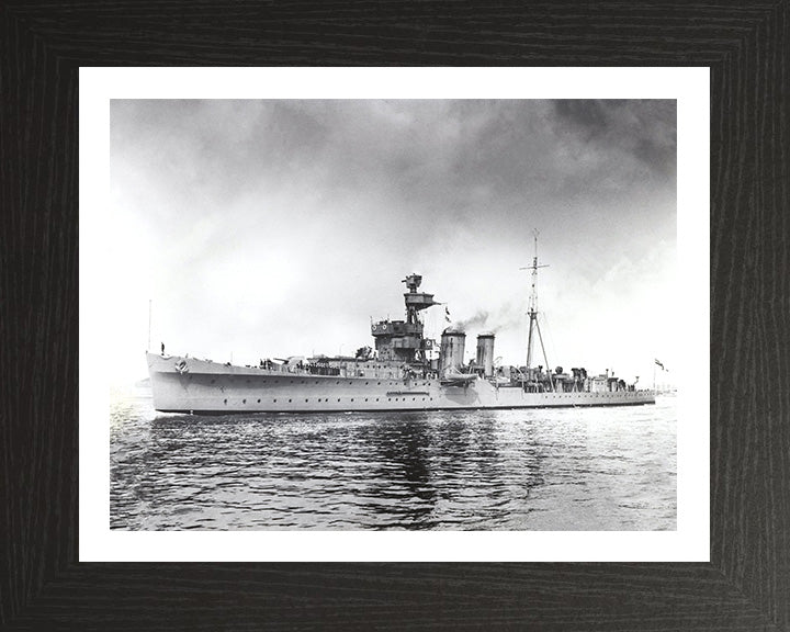 HMS Cairo D87 | Photo Print | Framed Print | C Class | Light Cruiser | Royal Navy Hampshire Prints
