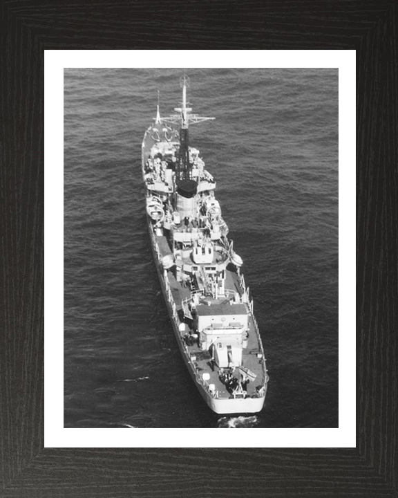 HMS Chequers R61 | Photo Print | Framed Print | Poster | C Class | Destroyer | Royal Navy Hampshire Prints