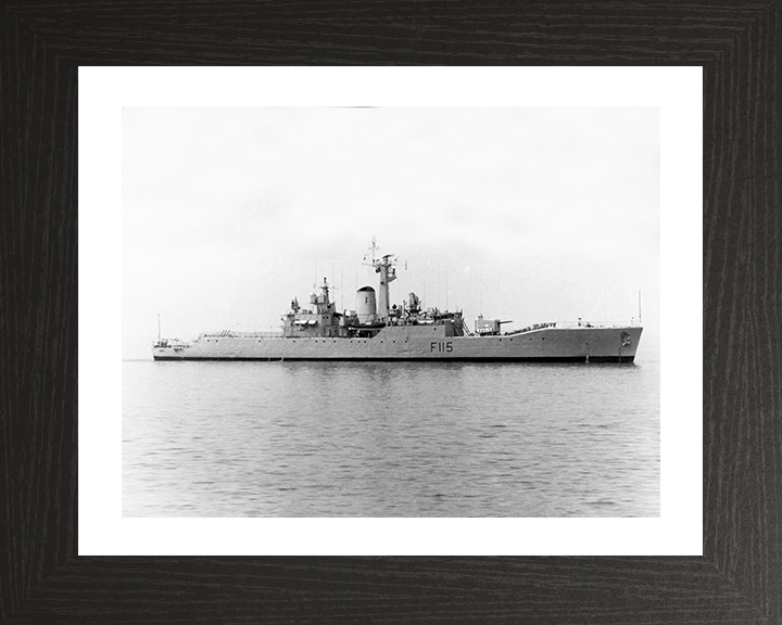 HMS Berwick F115 Royal Navy Rothesay Class frigate Photo Print or Framed Print - Hampshire Prints