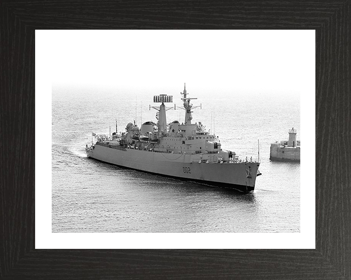 HMS Devonshire D02 | Photo Print | Framed Print | County Class | Destroyer | Royal Navy Hampshire Prints