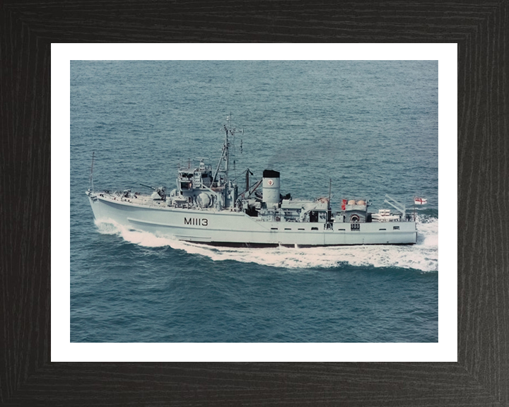 HMS Brereton M1113 Royal Navy Ton class minesweeper Photo Print or Framed Print - Hampshire Prints