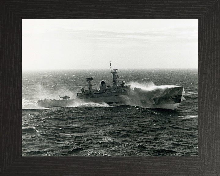 HMS Arethusa F38 | Photo Print | Framed Print | Leander Class | Frigate | Royal Navy Hampshire Prints