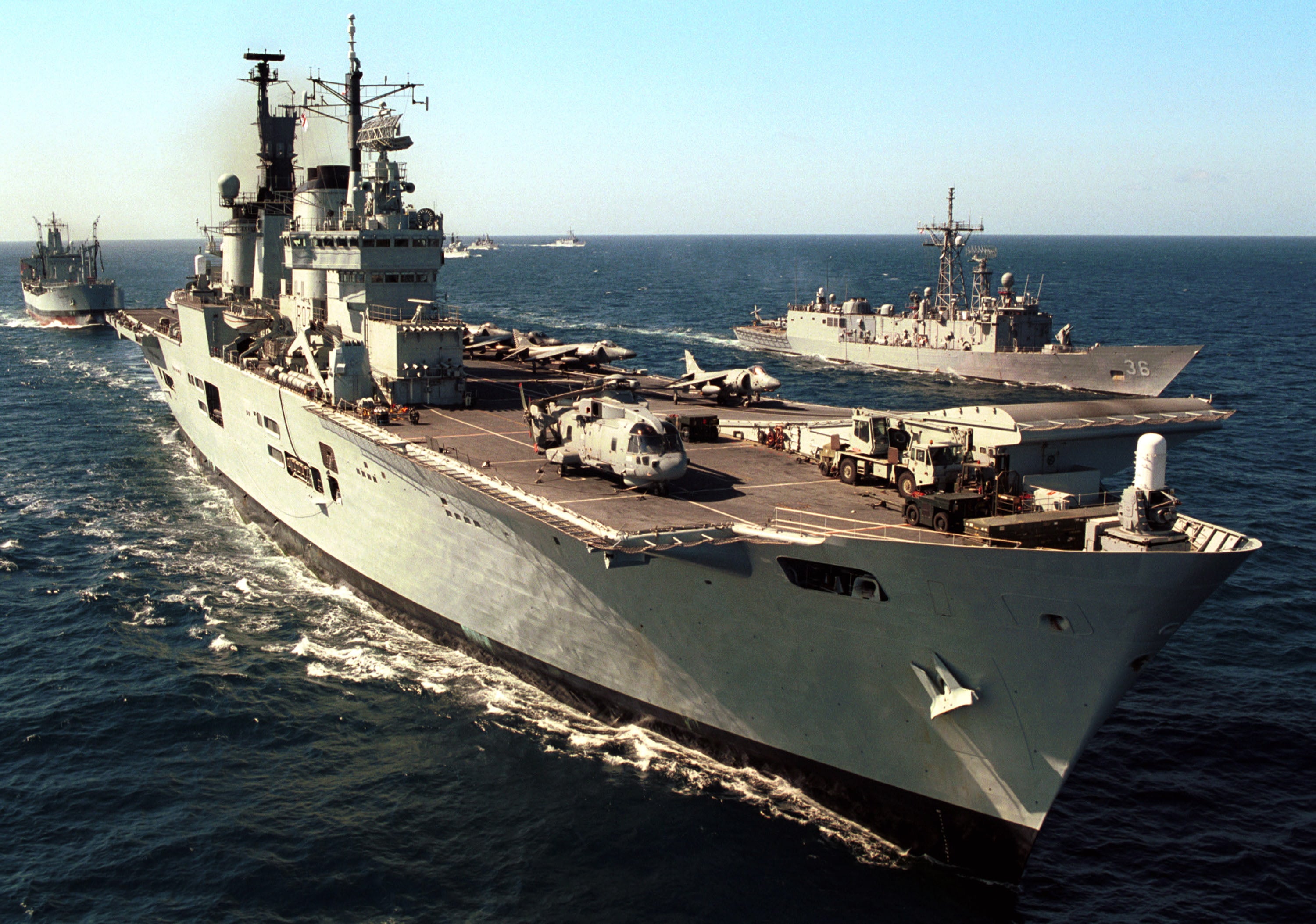 HMS Ark Royal (R07) Royal Navy Invincible Class Aircraft Carrier Starb ...