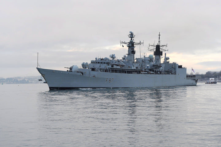 HMS Chatham F87 | Photo Print | Framed Print | Poster | Type 22 | Frigate | Royal Navy Hampshire Prints