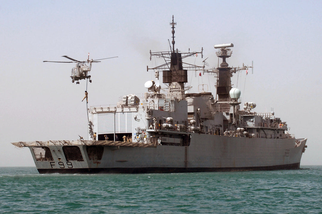 HMS Cornwall F99 | Photo Print | Framed Print | Poster | Type 22 | Frigate | Royal Navy Hampshire Prints