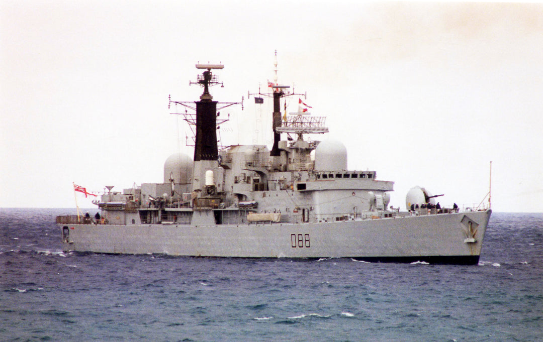 HMS Glasgow D88 Royal Navy Type 42 Destroyer Photo Print or Framed Print - Hampshire Prints