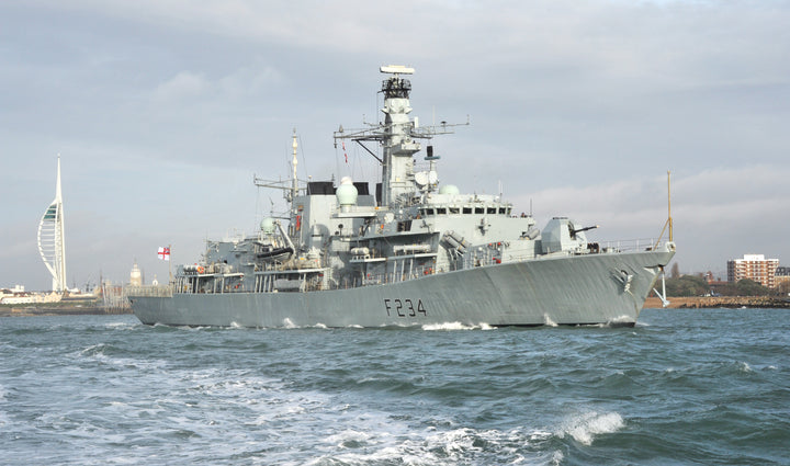 HMS Iron Duke F234 | Photo Print | Framed Print | Poster | Type 23 | Frigate | Royal Navy Hampshire Prints