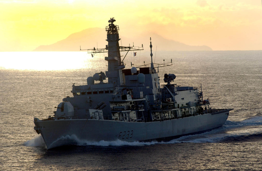 HMS Marlborough F233 | Photo Print | Framed Print | Type 23 | Frigate | Royal Navy Hampshire Prints