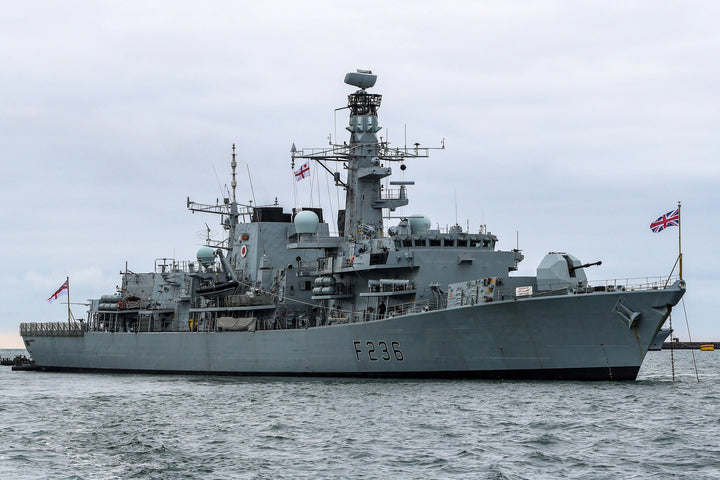 HMS Montrose F236 | Photo Print | Framed Print | Poster | Type 23 | Frigate | Royal Navy Hampshire Prints