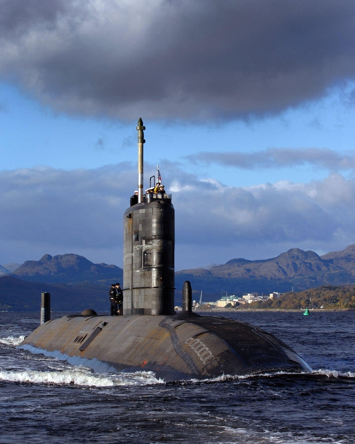 HMS Talent (S92) Trafalgar Class Submarine Photo Print Starboard Bow View Royal Navy Wall Art Naval Posters, Prints, & Visual Artwork Hampshire Prints 6 x 4 No Frame No